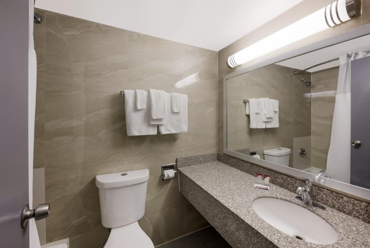Hotel Essence Express Wayne Zewnętrze zdjęcie